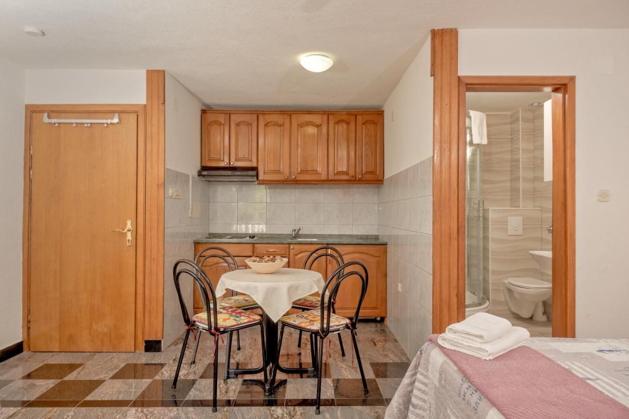 Apartmani Putnik Башка-Вода Экстерьер фото