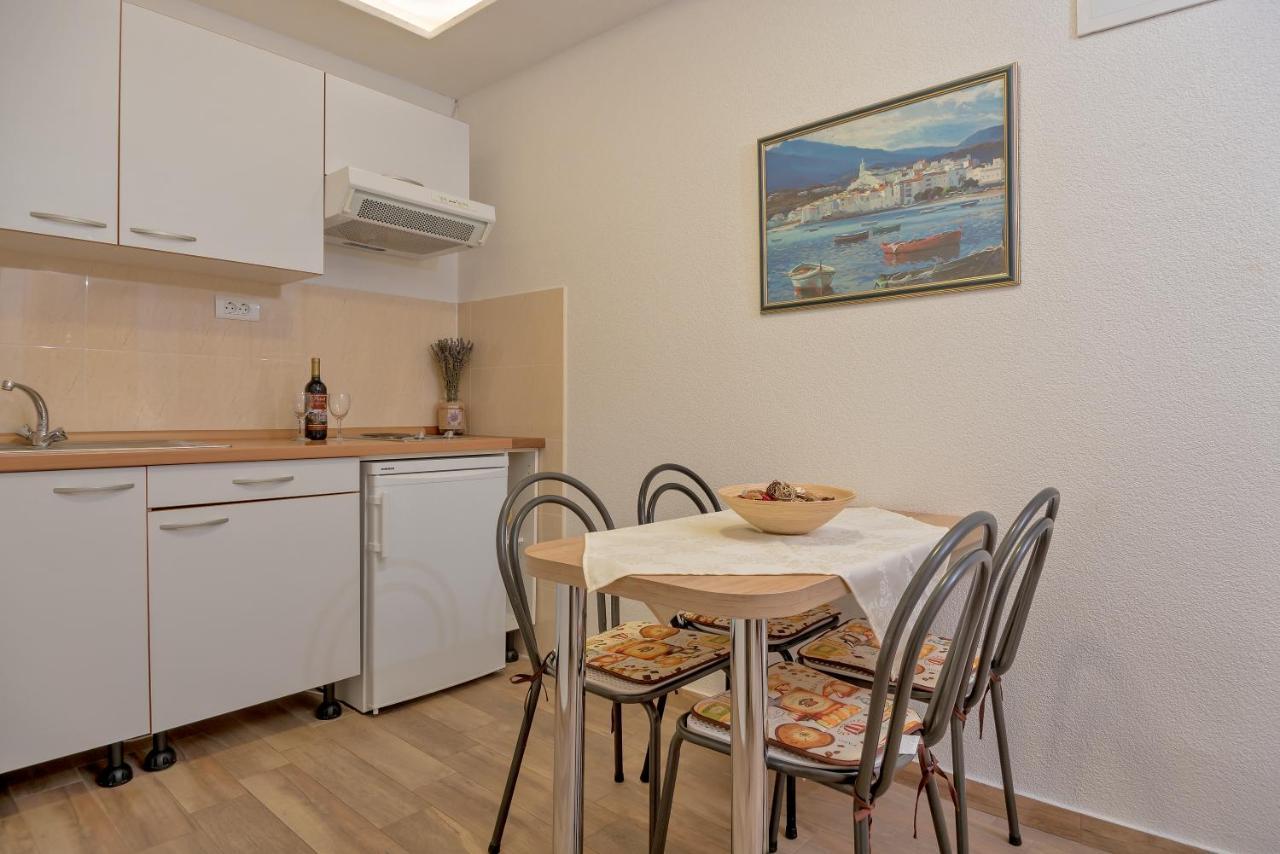 Apartmani Putnik Башка-Вода Экстерьер фото
